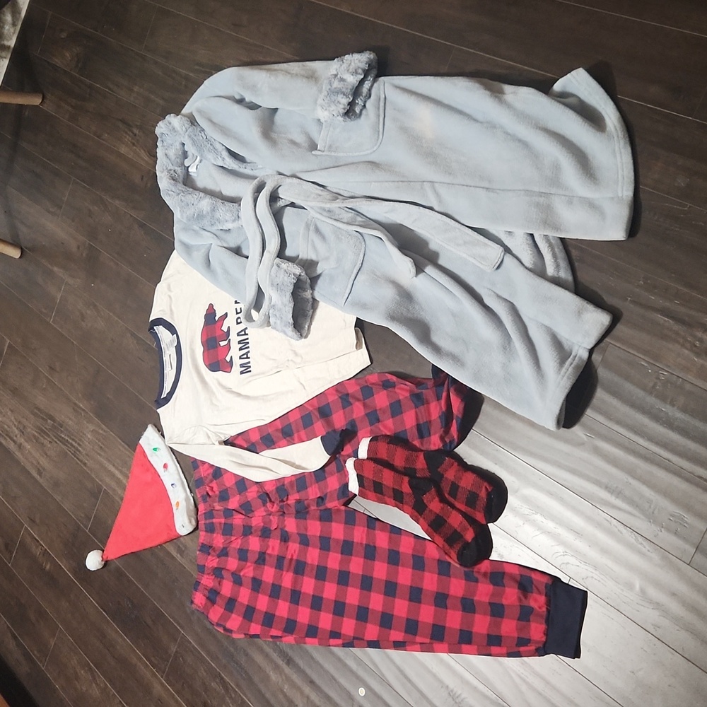 Christmas set Women pj 8-10 s/m santa hat